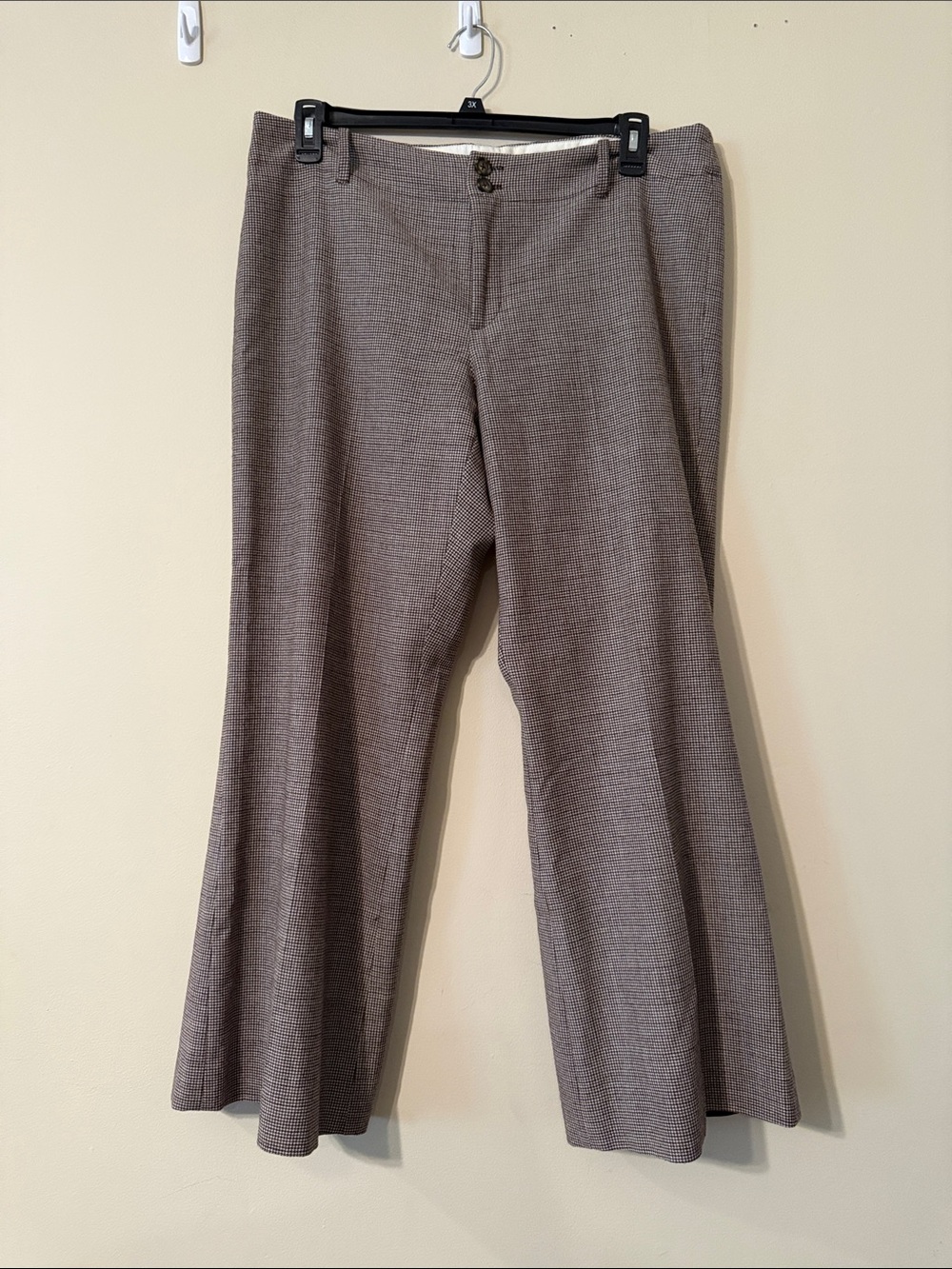 Banana Republic Brown and Cream Houndstooth Trousers